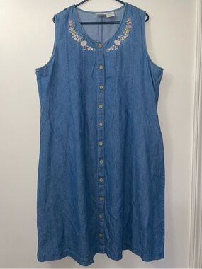 VTG 90s Stonybrook Women’s Embroidered Sleeveless Denim Jumper Dress